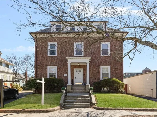 23 S Angell St #2, Providence, RI 02906