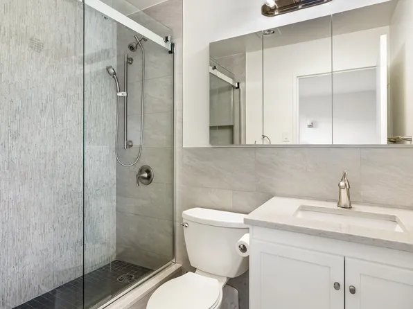 447 West 45th Street image 6 of 11