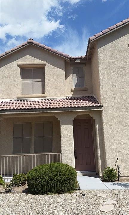 1st image of 3018 Via Sarafina Dr