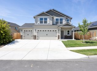 4187 SW 34th St, Redmond, OR 97756