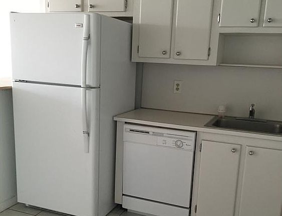 5th image of 1200 NE Miami Gardens Dr APT 316W