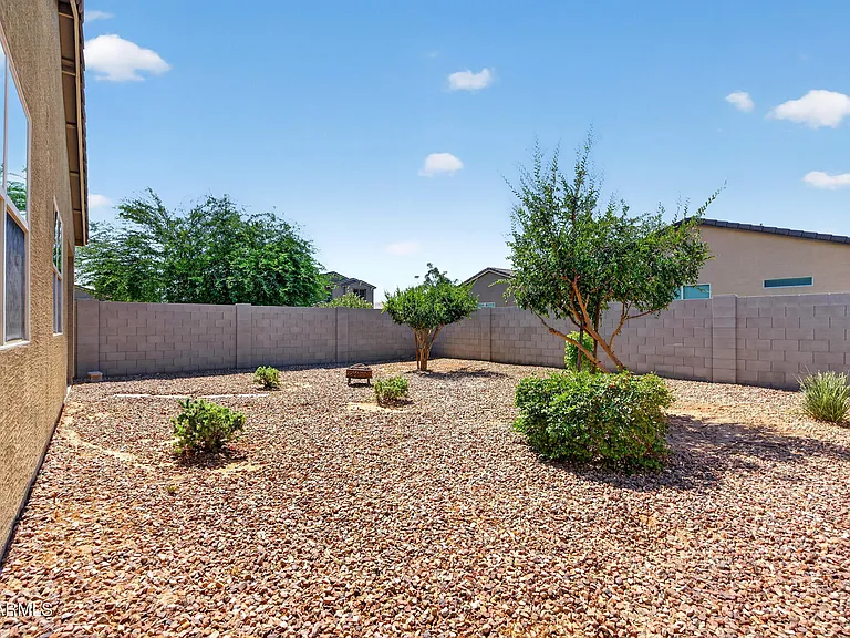 293 W Salali Trl — Photo 31