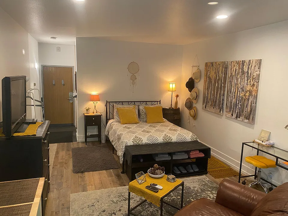 2325 Sidewinder Dr #812