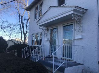 12 5th St, White Plains, NY 10606