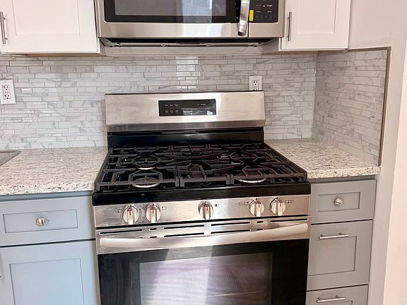 5th image of 1417 S Vogdes St