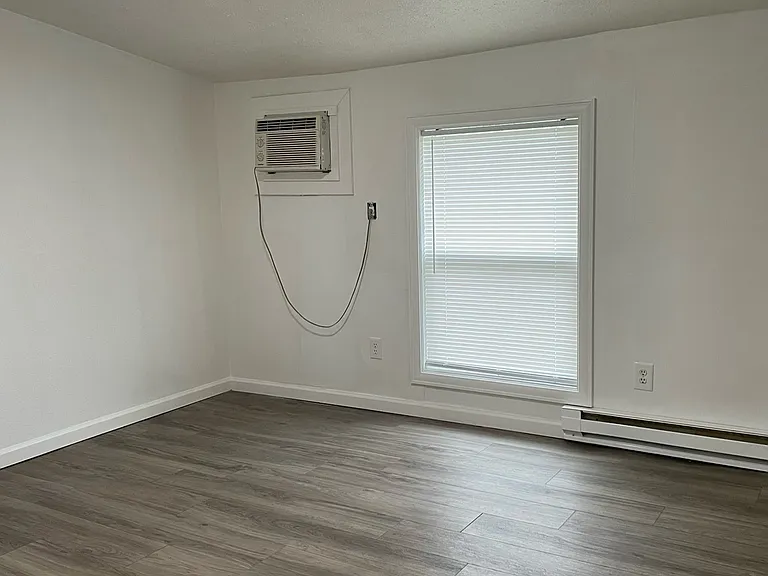 504 Ruddle Ave #1 — Photo 6