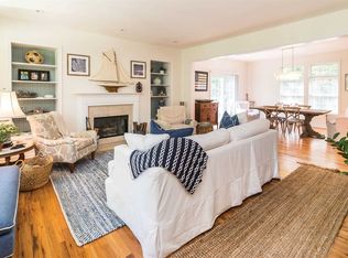 8 Woodbine Dr, East Hampton, NY 11937