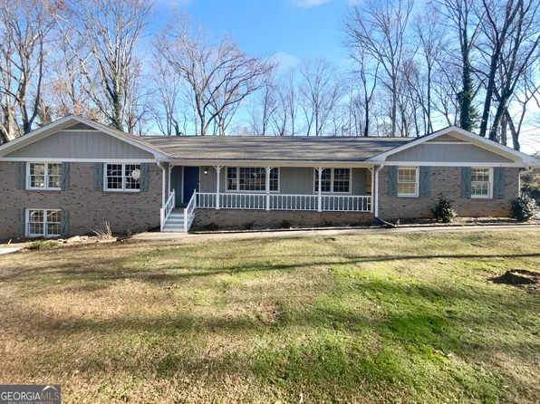 2082 Rainbow Dr, Snellville, GA 30039