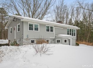 31 Hartford Turnpike, Tolland, CT 06084