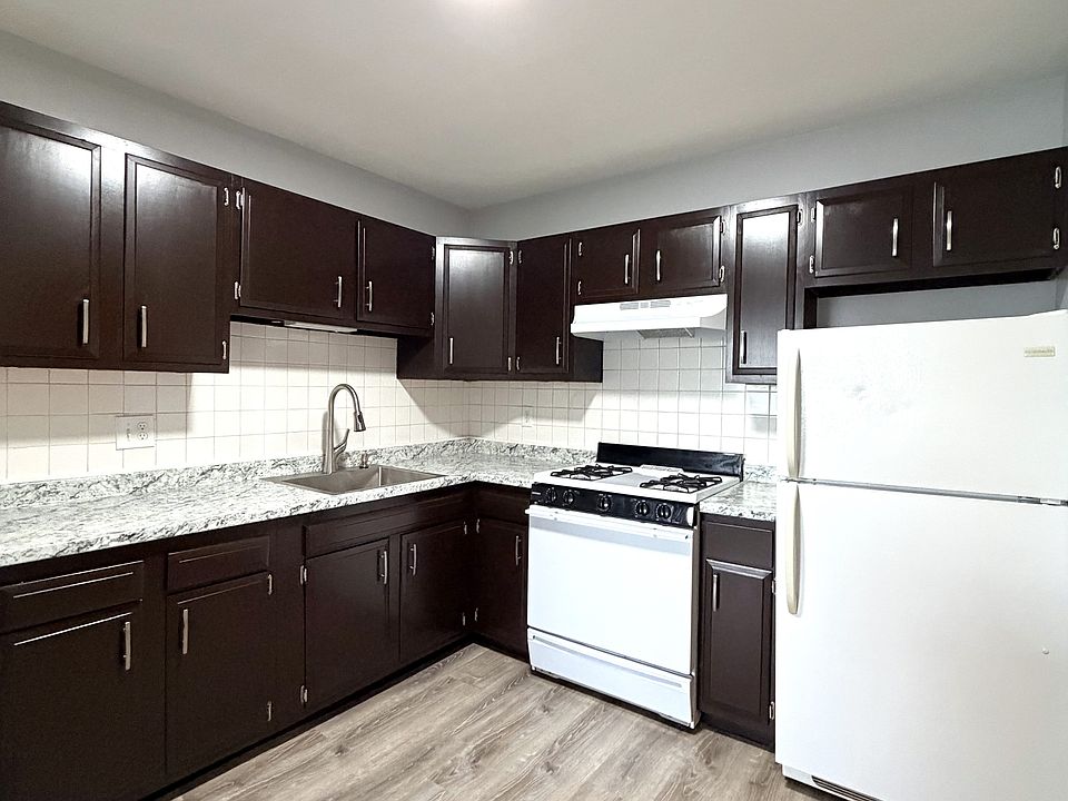 1st image of 211 W Squantum St APT 8