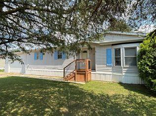 129 Pineview Dr, Flint, MI 48506