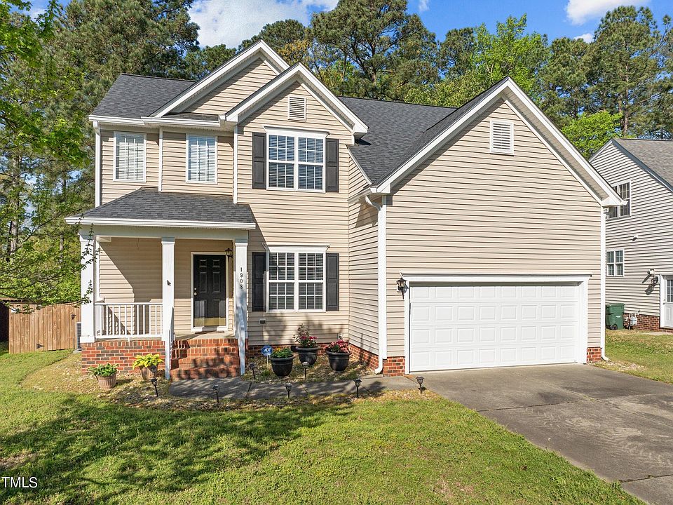 1st image of 1908 Carnation Dr