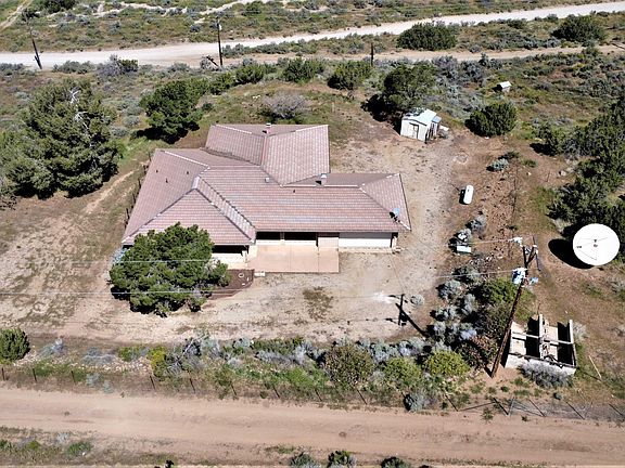 2nd image of 33456 Angeles Forest Hwy