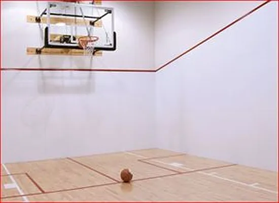 Sold by Douglas Elliman | media 15