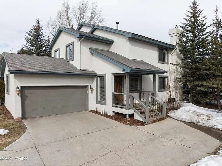 48 Charolais Cir — Photo 12