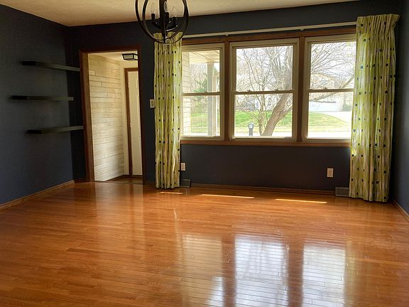 Living room or dining room, you decide