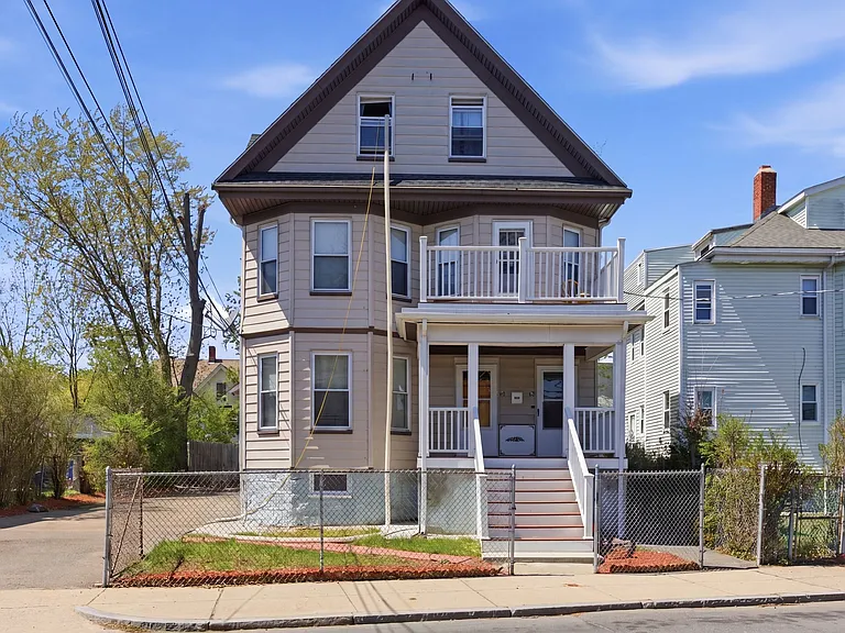 82 Blake St #B — Photo 14