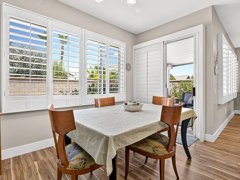 78724 Palm Tree Ave — Photo 10