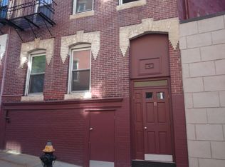 11 Snow Hill St, Boston, MA 02113