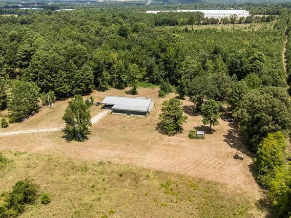 4565 Airport Rd, Kilgore, TX 75662