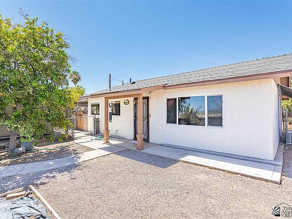 5th image of 28549 Bakersfield Ave