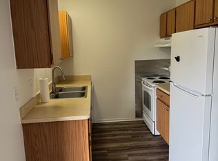 1091 Fruit St APT 4, Algonac, MI 48001