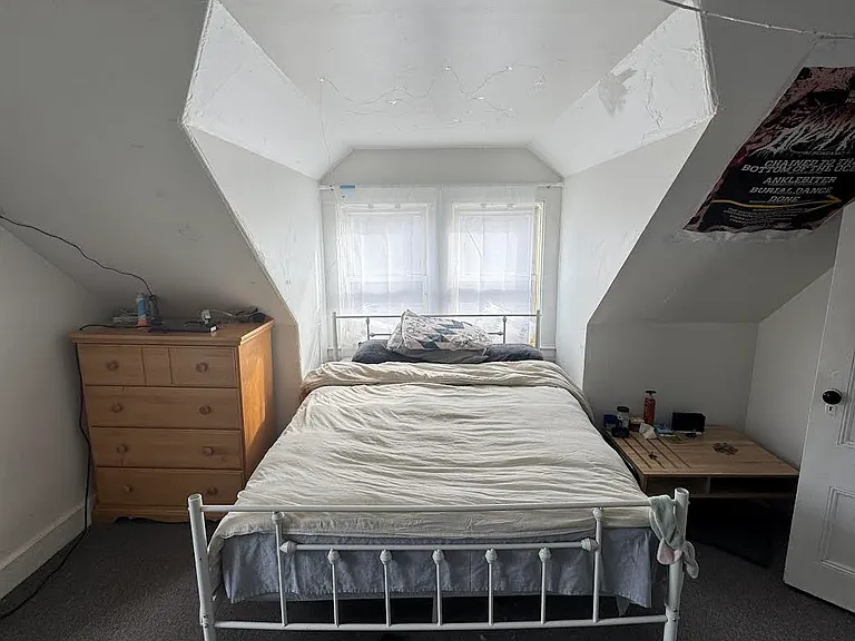 17 Reedsdale St — Photo 10