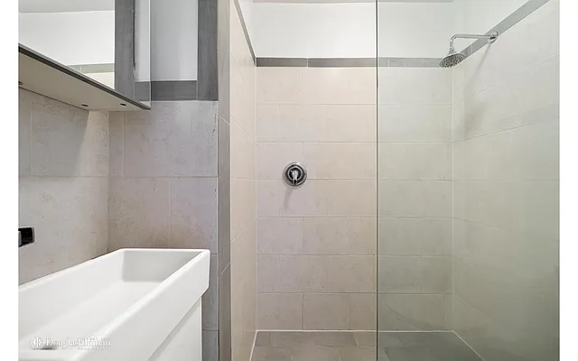 Rented by Douglas Elliman | media 13