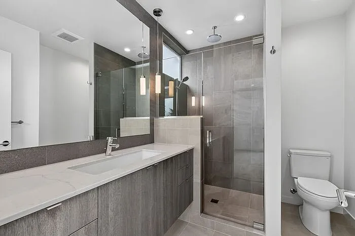 6710 36th Ave SW #B — Photo 34