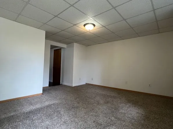 1018 Pine St, La Crosse, WI