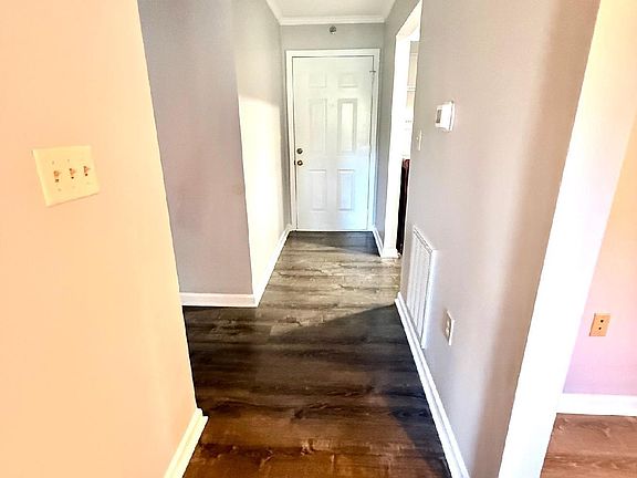 5th image of 175 Hulon Greene Pl APT 8