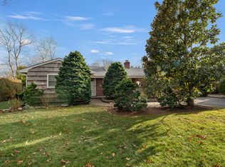 40 Roman Rd, Southampton, NY 11968