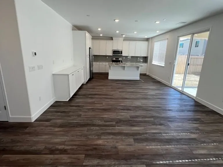 4049 Sprout St — Photo 4
