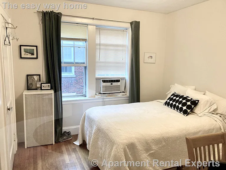 285 Harvard St #301 — Photo 13