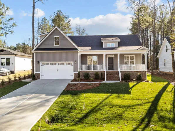 1422 Sagamore Dr, Louisburg, NC 27549