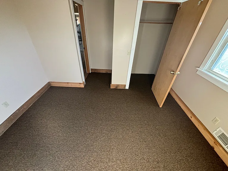 44 Pollard Ave — Photo 7