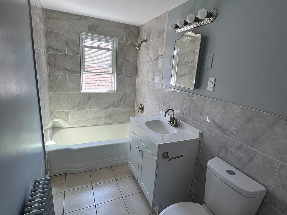 91 Chapel St #3