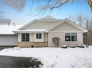 1895 Sapphire Point, Eagan, MN 55122