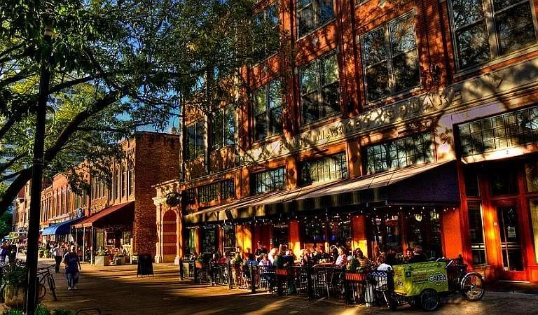 One block from your front door is Market Square, the social heart of Knoxville!