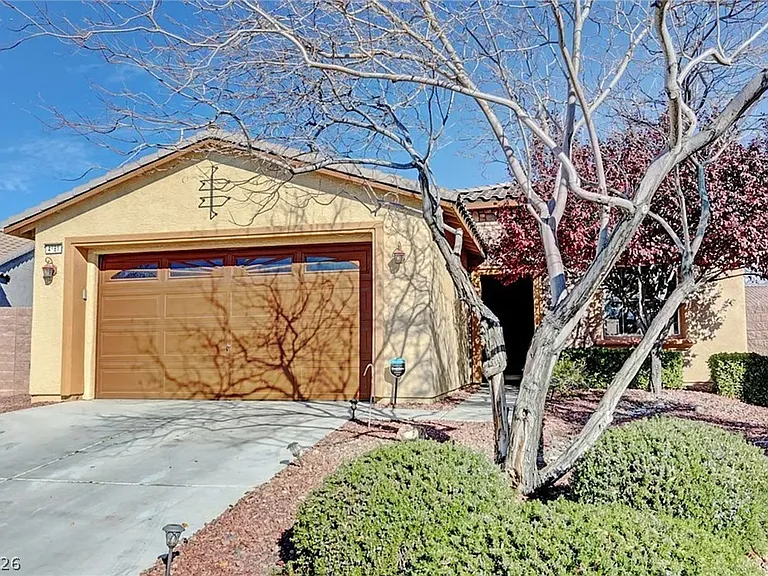 4881 Castello Way — Photo 1