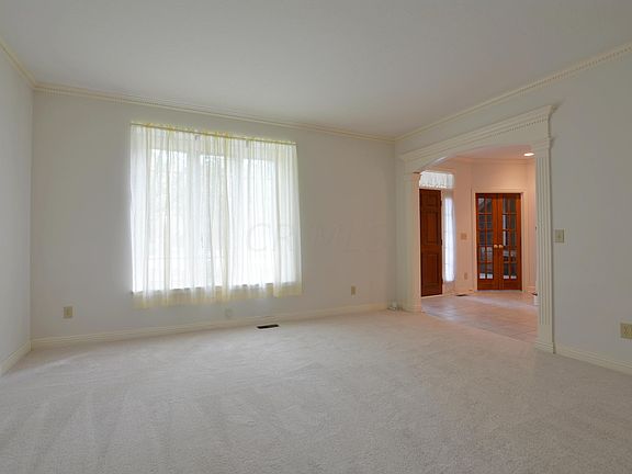 3rd image of 8241 Glencullen Ct
