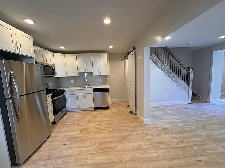 13 Bayship Rd — Photo 7