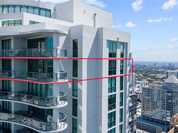 4th image of 100 E Las Olas Boulevard #4504