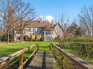 58 Brookside Dr, Lemont, IL 60439