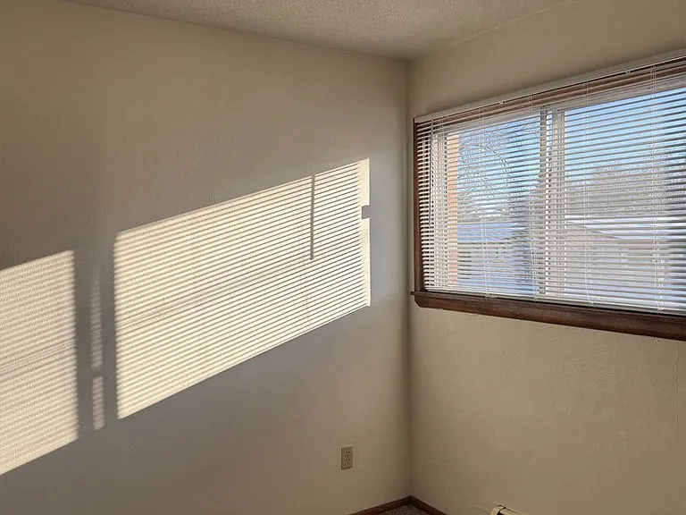 College Park Apartments — Photo 65