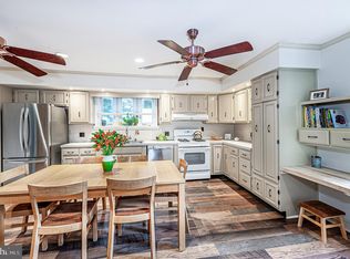 201 Lehigh Rd S, Glassboro, NJ 08028