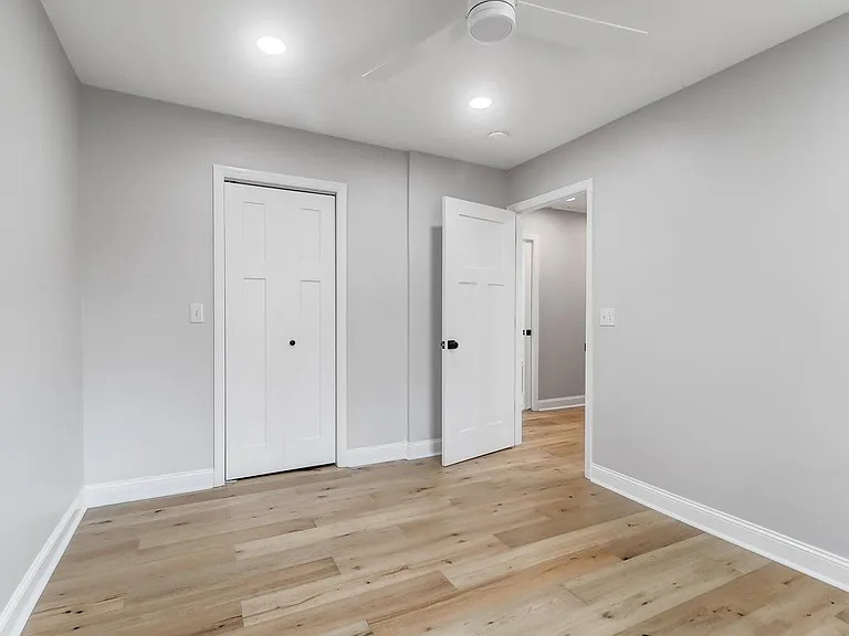167 Fishburne St — Photo 37