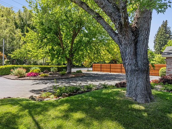2nd image of 3106 Browns Valley Road