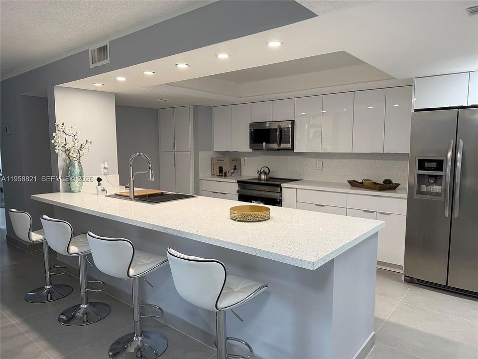 1st image of 950 Egret Cir APT 5409