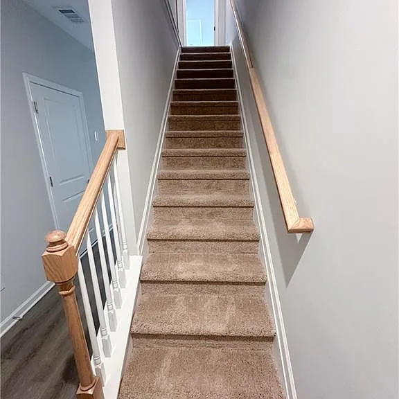 483 Crown Dr — Photo 12